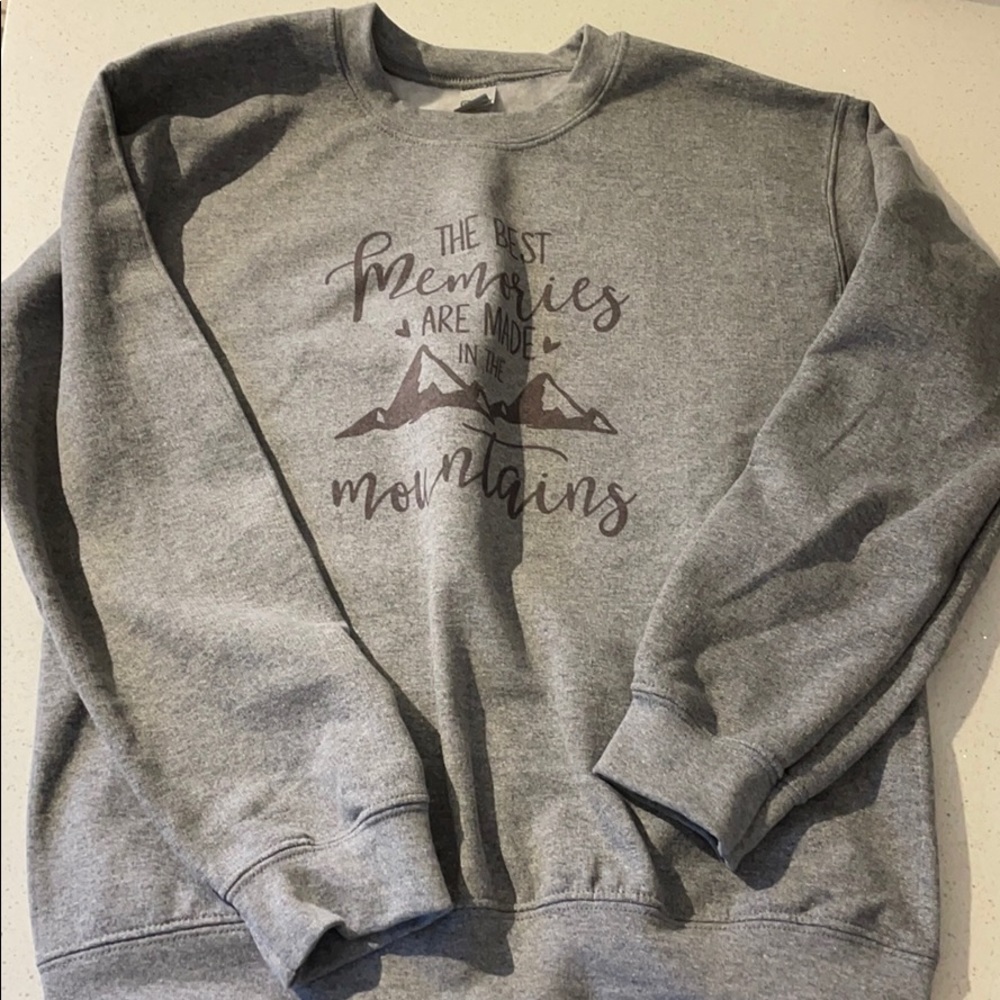 Sweat shirt
